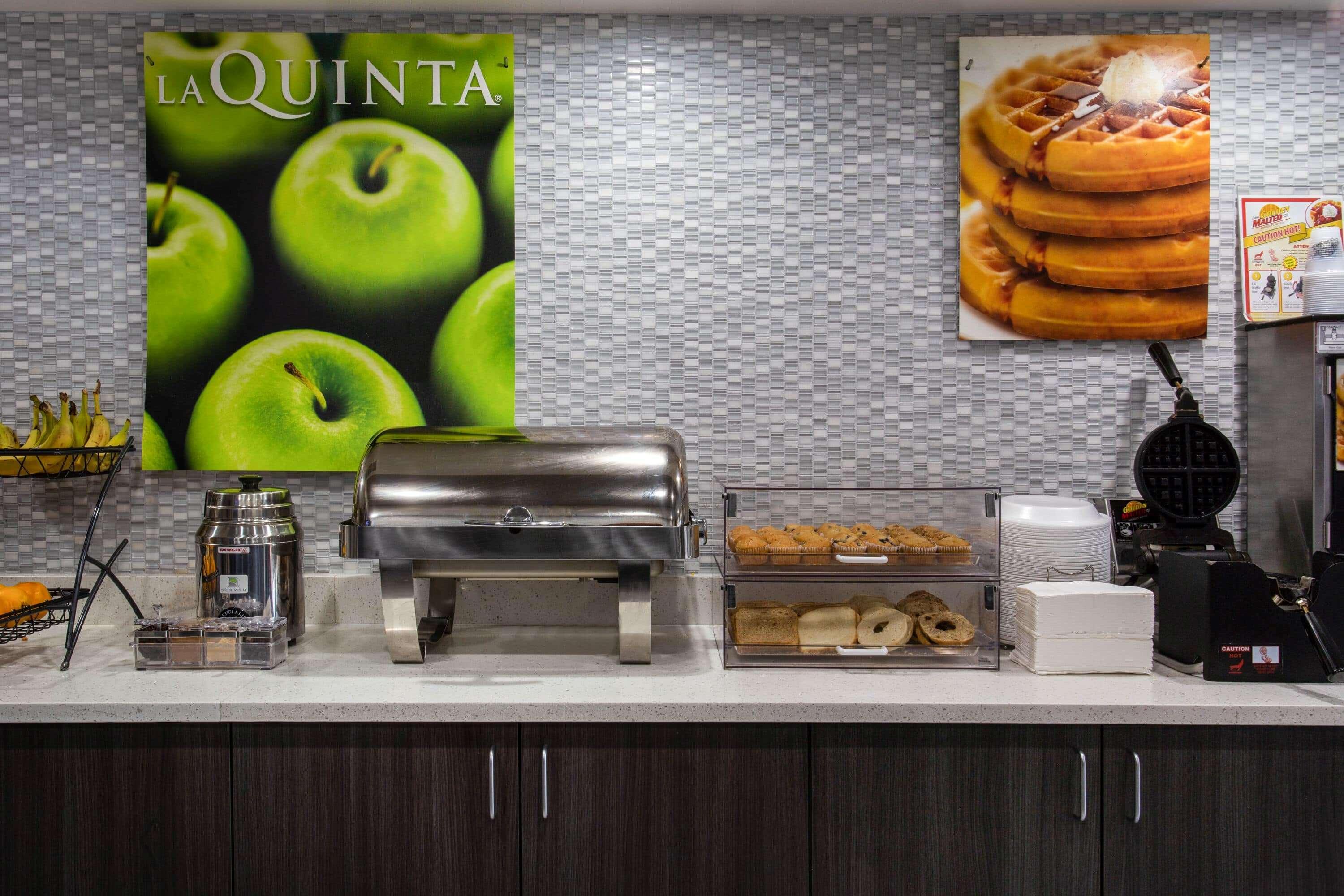 La Quinta By Wyndham Effingham Hotel Eksteriør billede